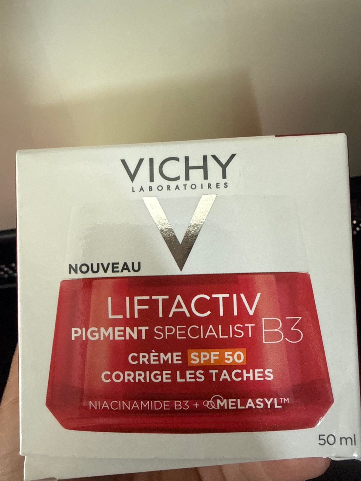 Vichy Liftactiv B3 Crème SPF 50 - Nieuw en Ongebruikt, Ophalen of Verzenden, Nieuw, Gehele gezicht, Verzorging