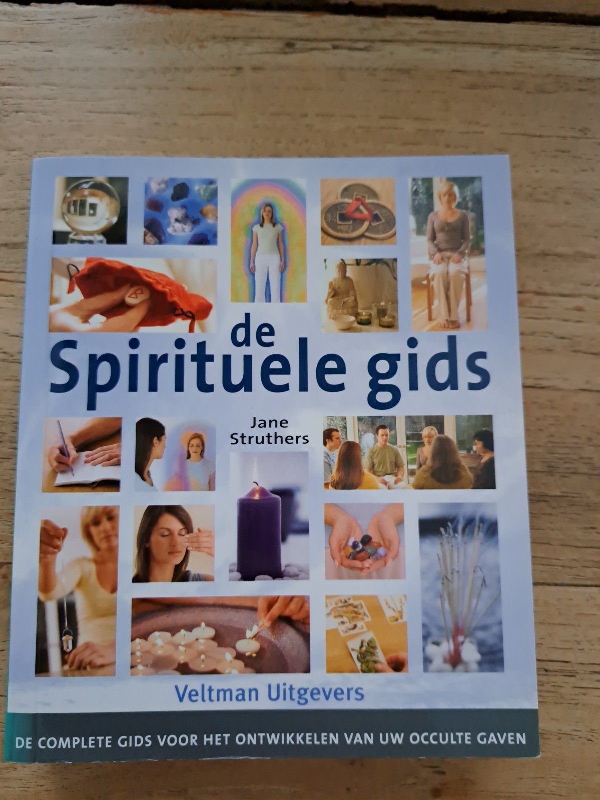 De Spirituele Gids - Jane Struthers, Ophalen of Verzenden, Zo goed als nieuw, Jane Struthers