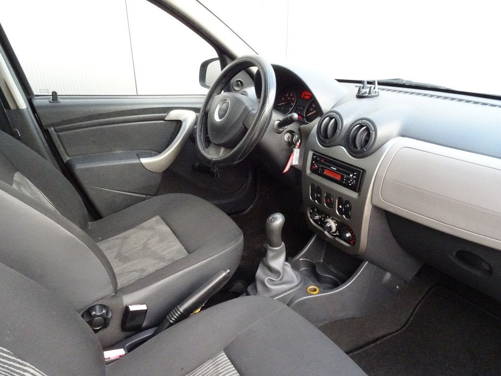 Dacia Sandero 1.2 Ambiance * AIRCO * INRUILKOOPJE !, Auto's, Dacia, Voorwielaandrijving, Stof, Gebruikt, 31 €/maand