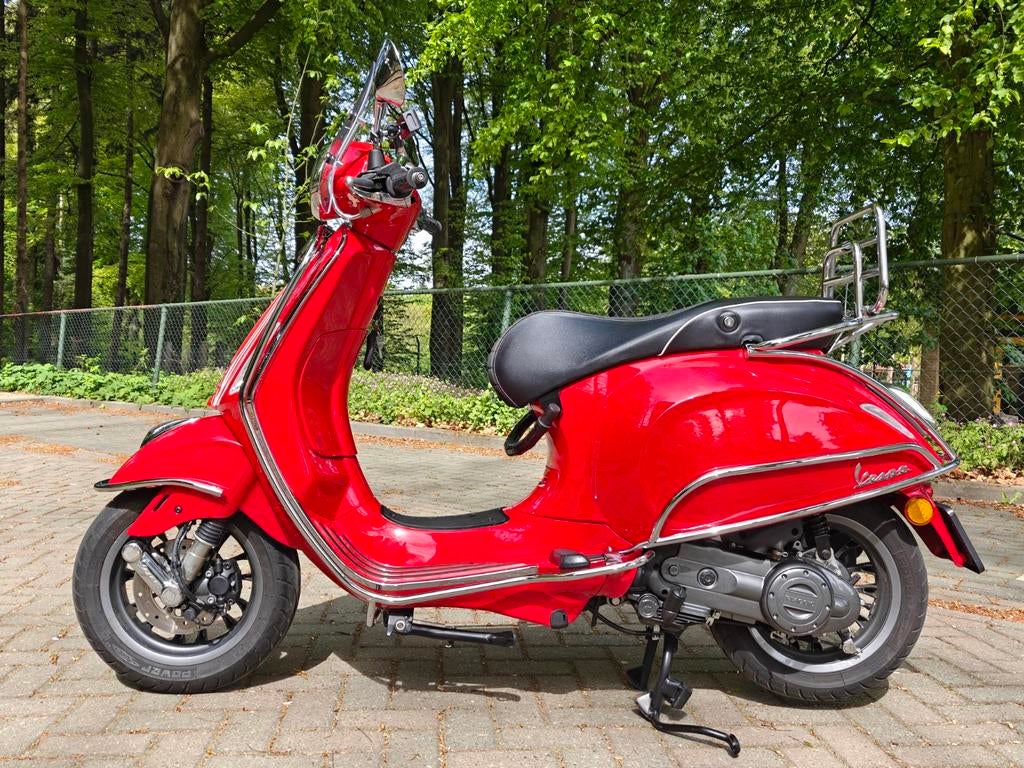 Vespa Primavera / Sprint 50cc - In nieuwstaat.., Ophalen, Zo goed als nieuw