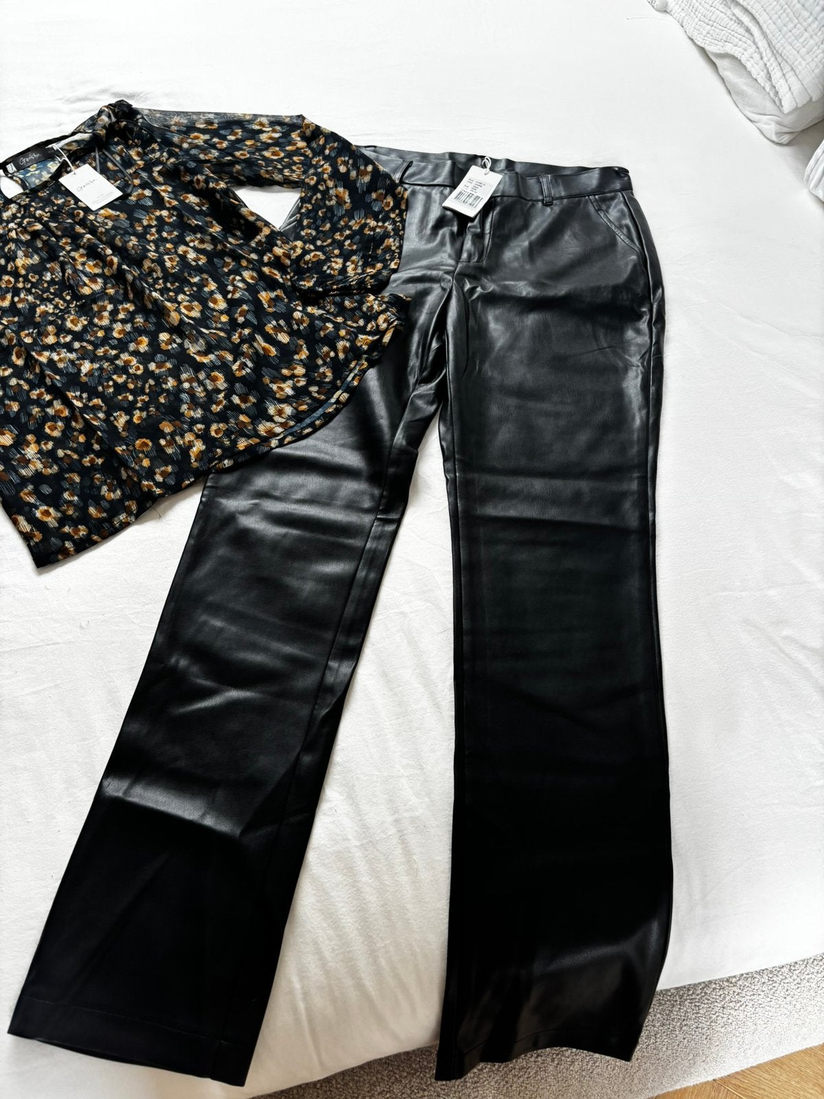 Prachtige set van Geisha maat M, Verzenden, Nieuw, Maat 38/40 (M)