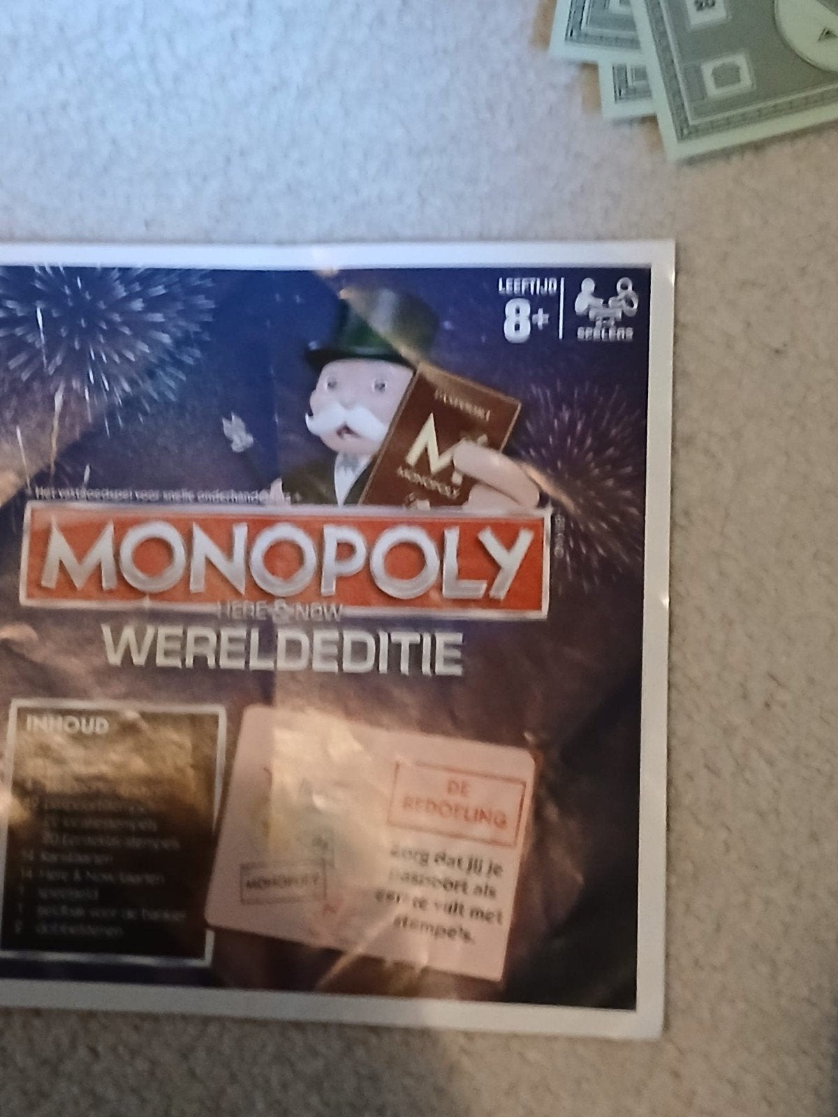 Monopoly Wereldeditie - Compleet en in goede staat, Drie of vier spelers, Ophalen of Verzenden, Gebruikt, Hasbro