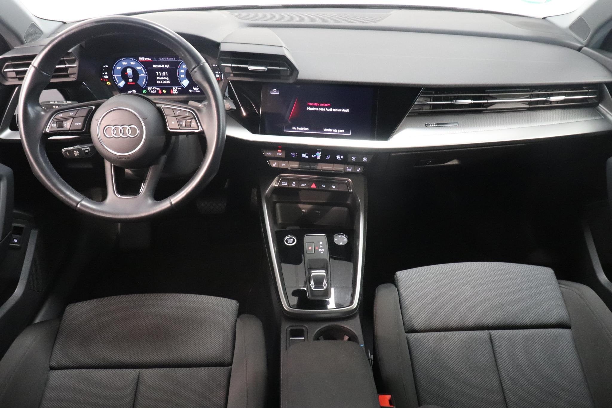 Audi A3 Sportback 45 TFSI e S edition Competition | Parkeers, Auto's, Audi, Automatische klimaatregeling, Gebruikt, 4 cilinders