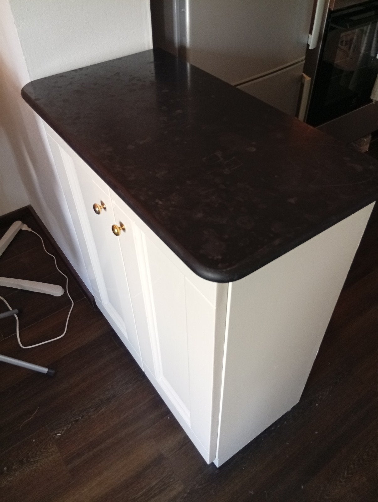Keukenblokje / Dressoir met donker steen blad, Huis en Inrichting, Ophalen, Gebruikt