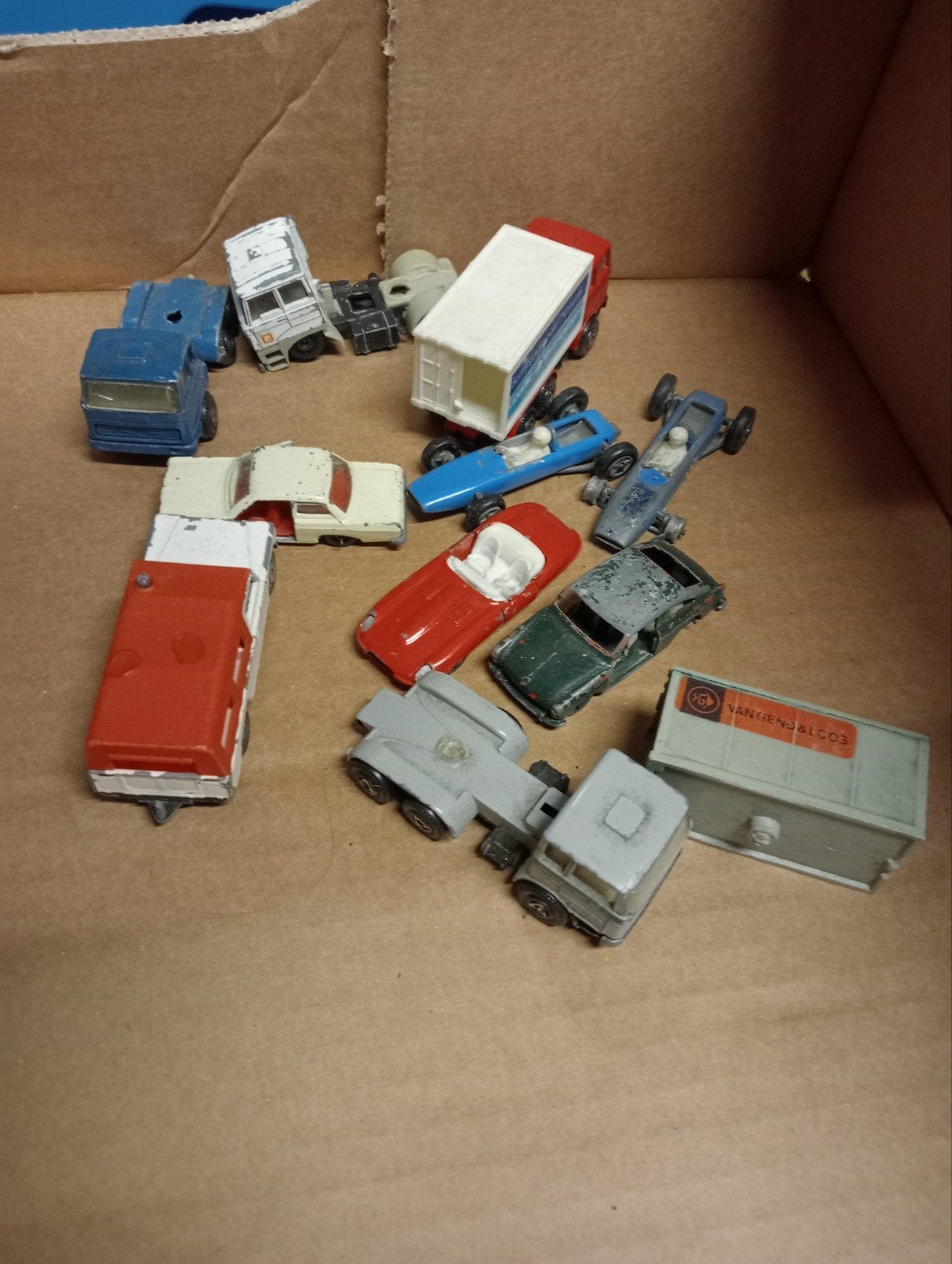 10 efsi bestbox modellen, Ophalen of Verzenden, Gebruikt, Bus of Vrachtwagen, Efsi