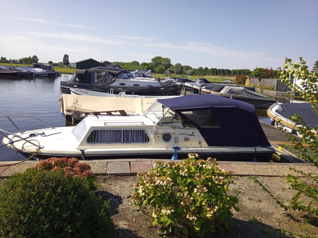 Inter 630 Deluxe met buitenboordmotor Yamaha 40pk  VERKOCHT!, Watersport en Boten, Overige merken, Gebruikt, Buitenboordmotor