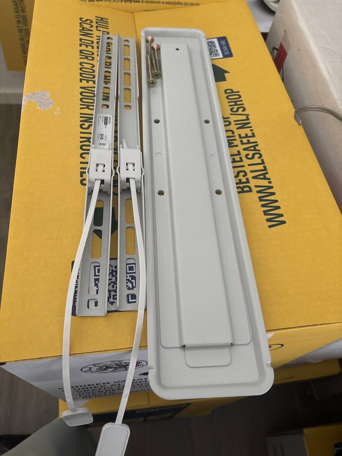 IKEA UPPLEVA TV-beugel, Ophalen, Minder dan 50 cm, Nieuw, Minder dan 25 cm