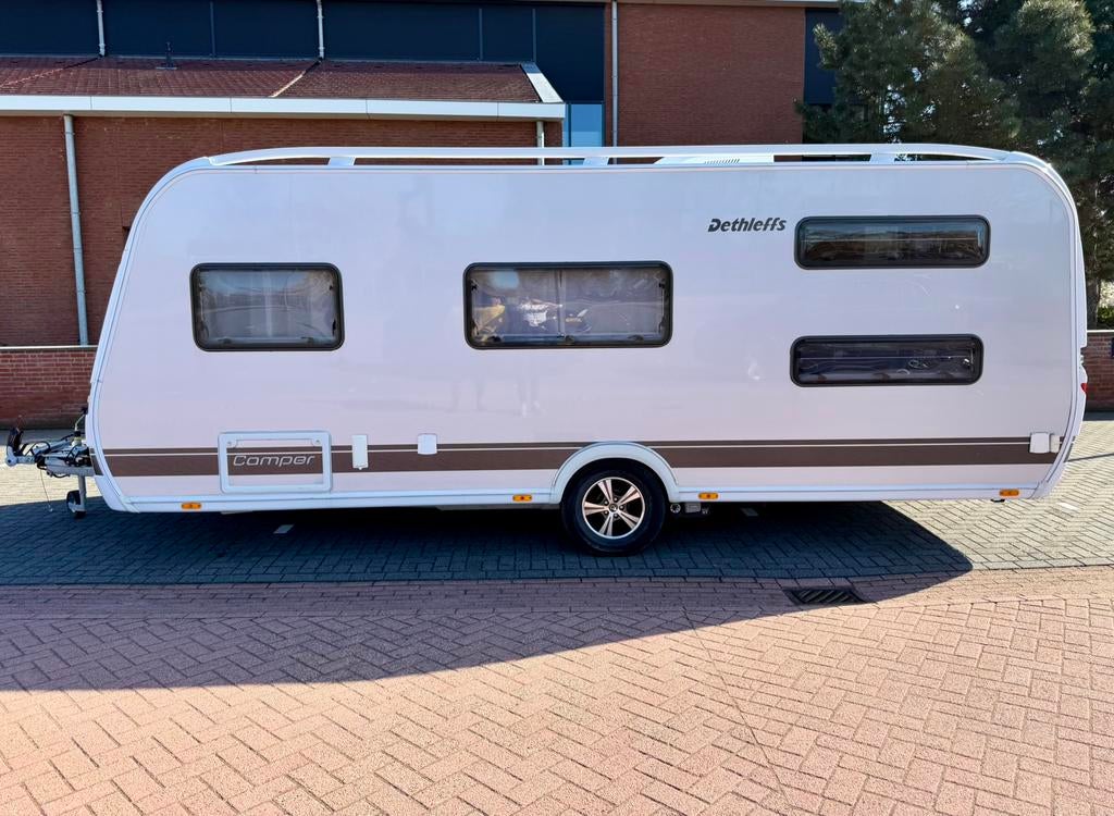 Dethleffs Camper 540 QMK Mover,Airco,Luifel,Voortent,2000kg, Rondzit, Schokbreker, Bedrijf, Tot en met 6