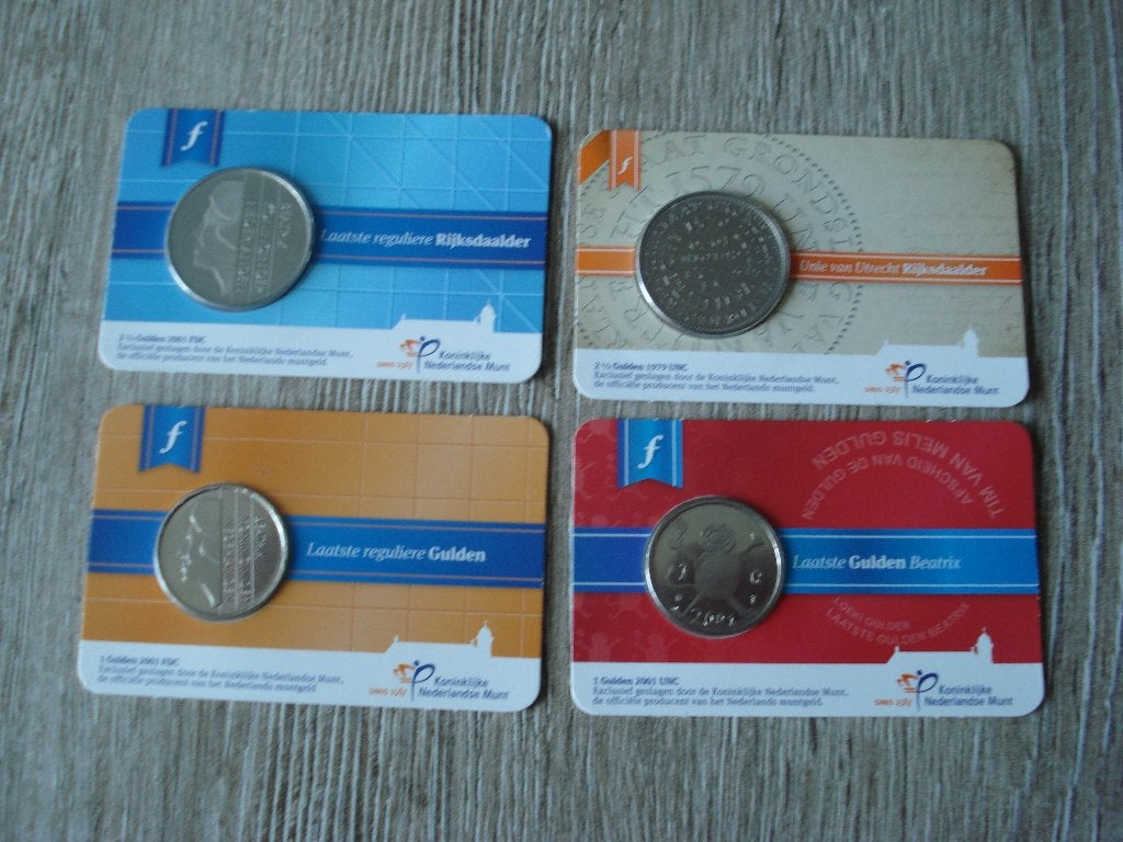 COINCARDS DE  LAATSTE  2  RIJKSDAALDERS EN 2  GULDENS, Ophalen of Verzenden, Koningin Beatrix, Overige waardes, Setje