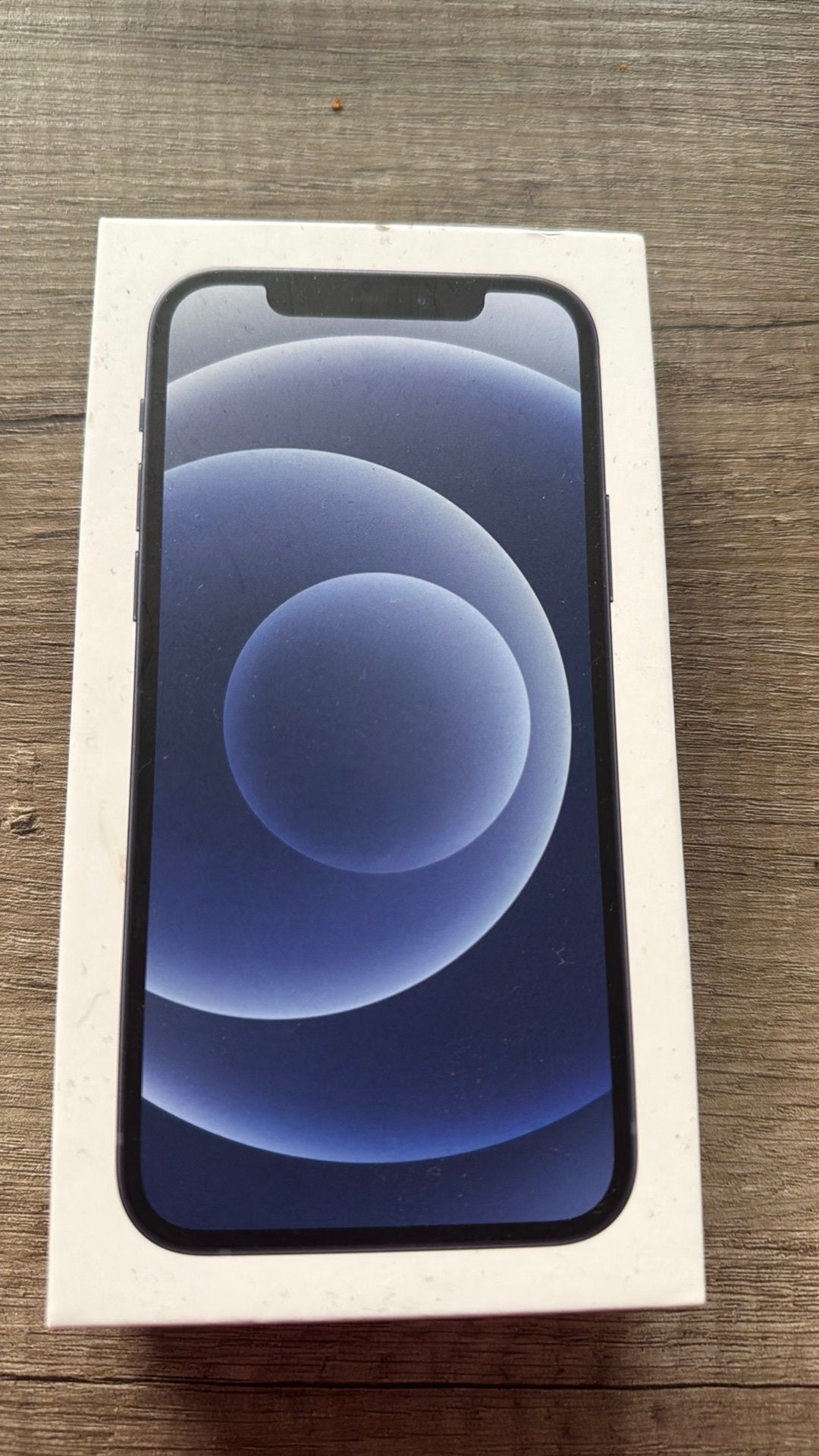 Apple iPhone 12