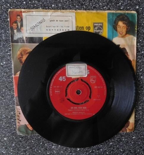Anneke Grönloh - de doe ron ron & Wladimir, Cd's en Dvd's, Vinyl | Nederlandstalig, Ophalen of Verzenden, Zo goed als nieuw, 7 inch