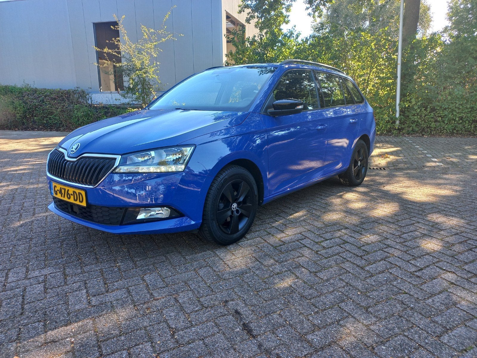 Skoda Fabia 1.0 TSI Greentech 95pk 2019 Navigatie en Airco, Auto's, Voorwielaandrijving, Dealer onderhouden, Stof, 40 €/maand