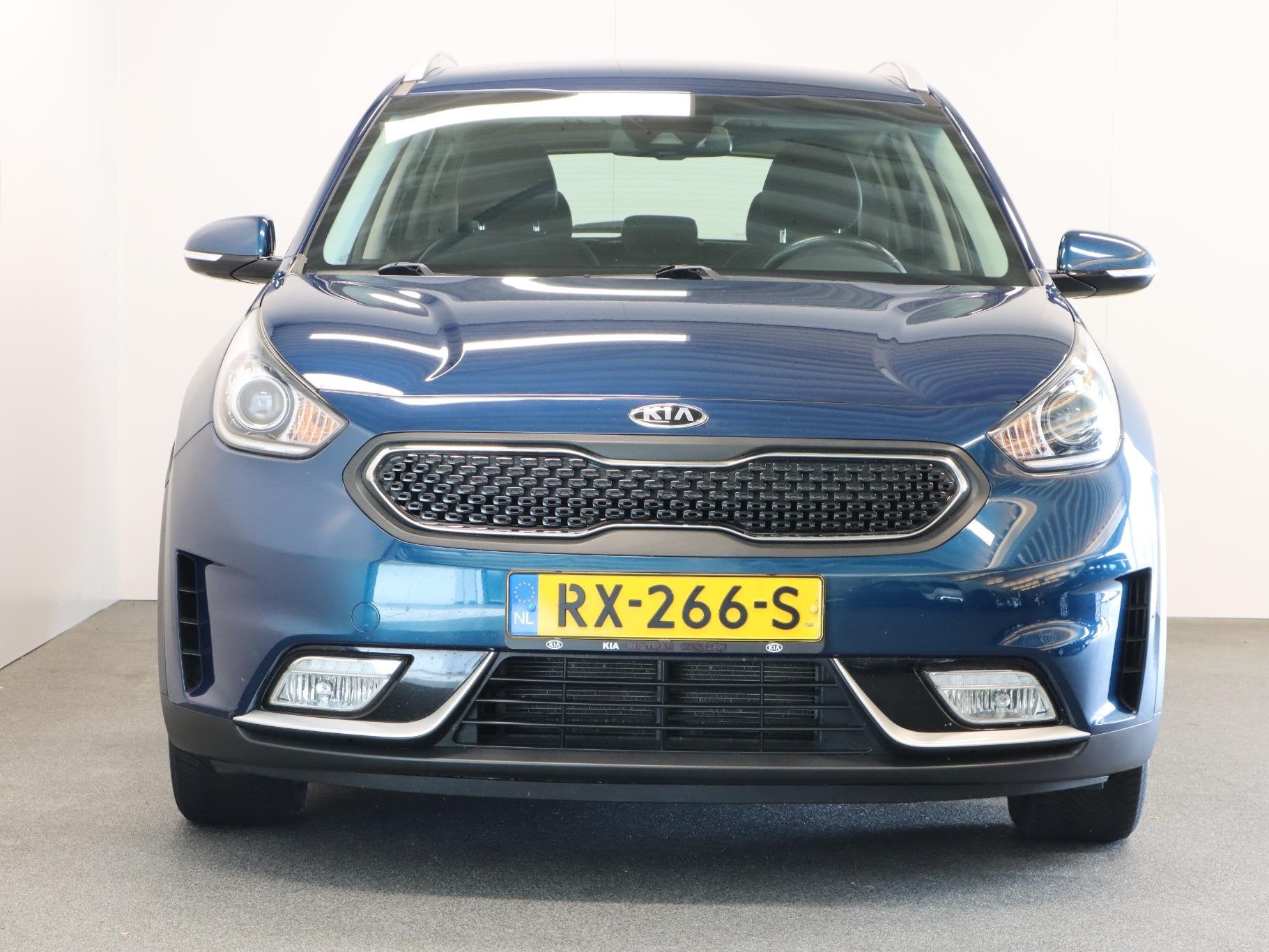 Kia Niro 1.6 GDi Hybrid DynamicLine, Auto's, Gebruikt, Euro 6, Blauw, Leder en Stof