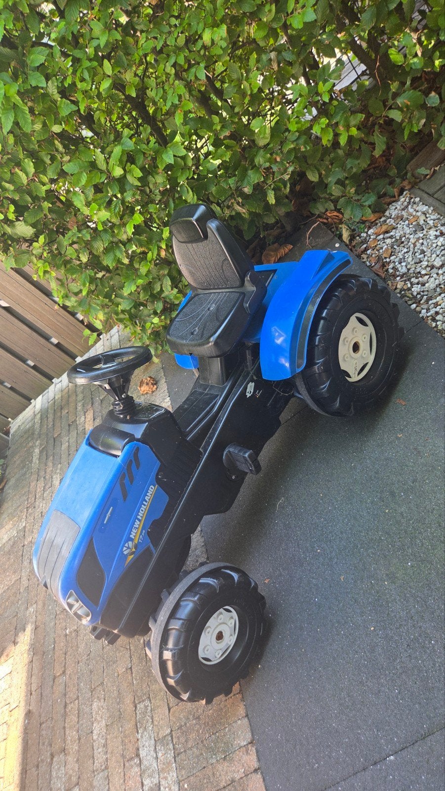 New Holland Trapauto - Blauwe Tractor voor Kinderen, Ophalen, Gebruikt, Trapvoertuig