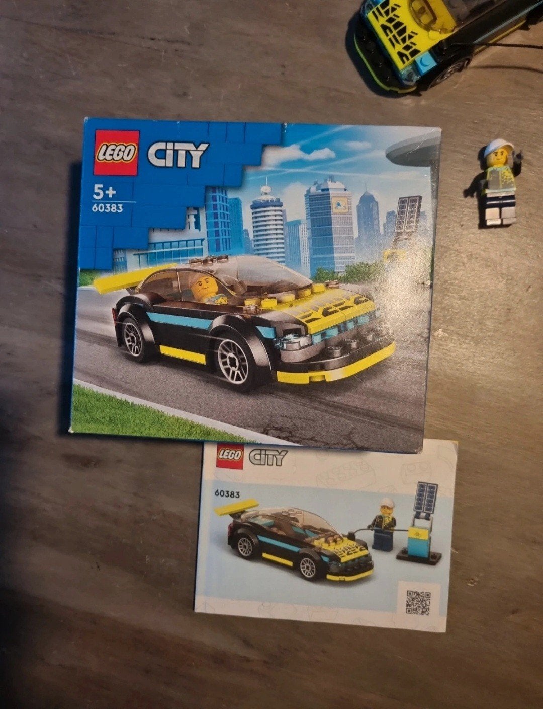LEGO City 60383 Elektrische Sportwagen, City, Lego, Ophalen of Verzenden, Zo goed als nieuw