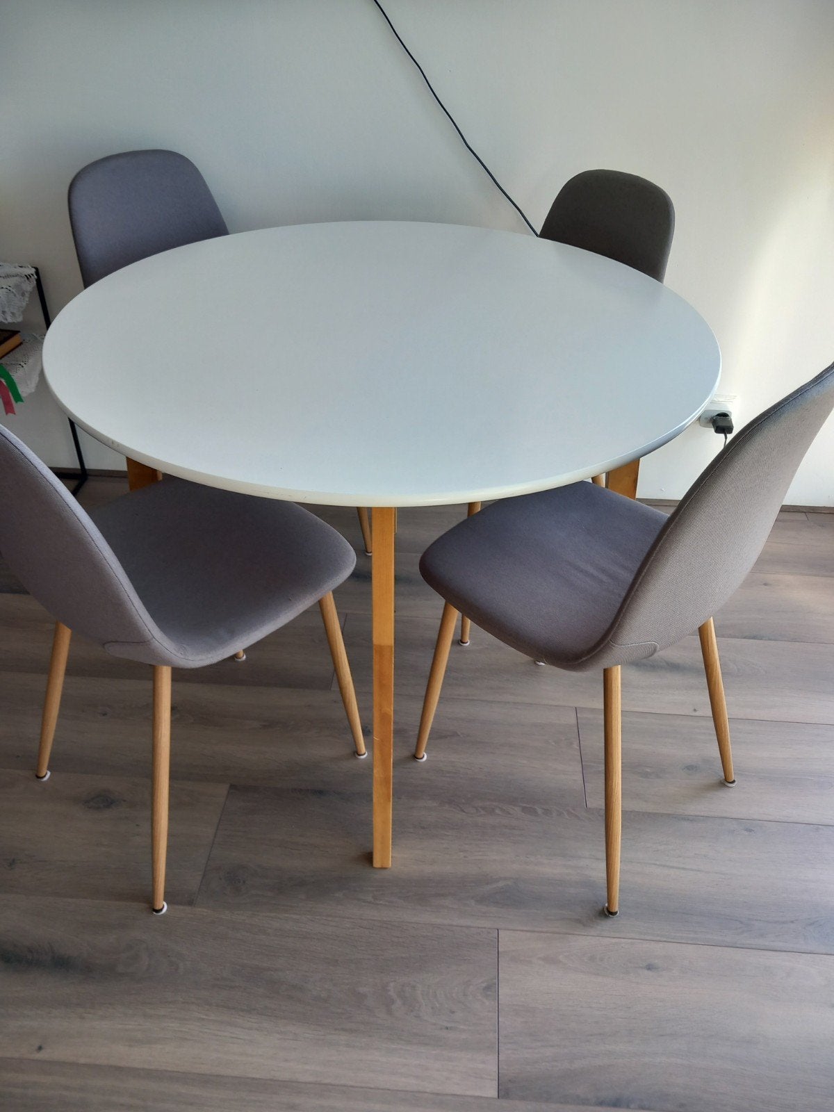 Eettafel en 4 stoelen, Ophalen, Zo goed als nieuw, Rechthoekig
