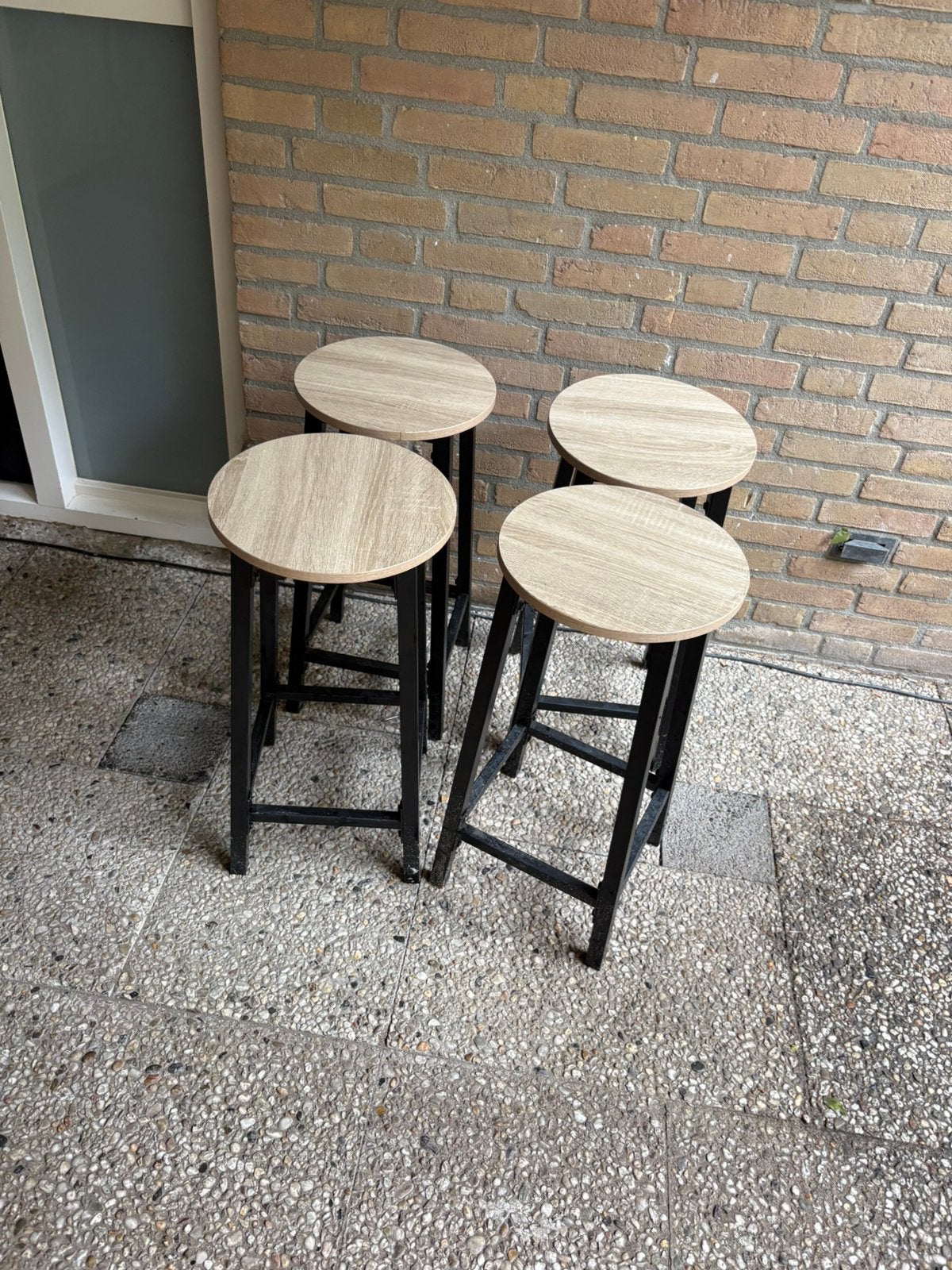 4 stuks bar kruk, Ophalen, Met voetsteun, 60 tot 90 cm, Zo goed als nieuw
