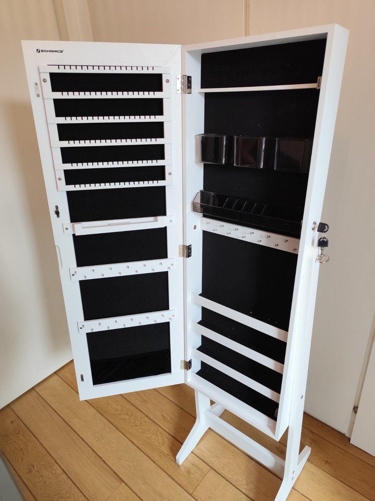 Mooi witte sieraden spiegelkast met veel opbergruimte, Ophalen, Minder dan 50 cm, 100 tot 150 cm, Zo goed als nieuw
