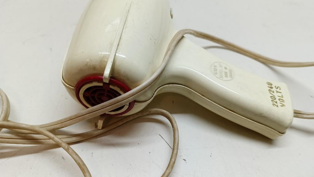 Moulinex Tomado föhn jaren 60, Verzamelen, Retro, Ophalen of Verzenden, Persoonlijke verzorging