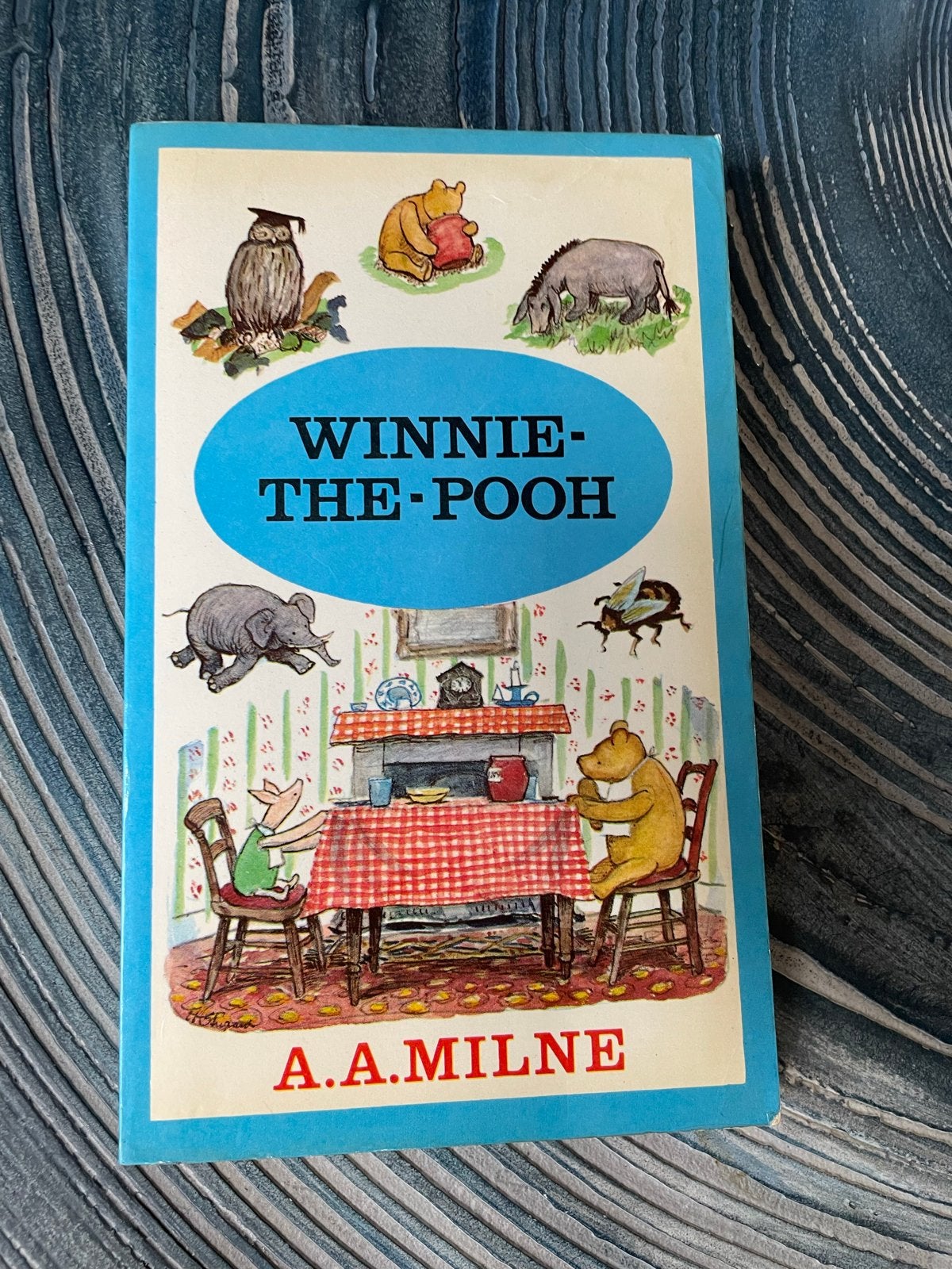 Winnie-the-Pooh door A.A. Milne - Klassiek kinderboek, Ophalen of Verzenden, Gelezen, Fictie algemeen