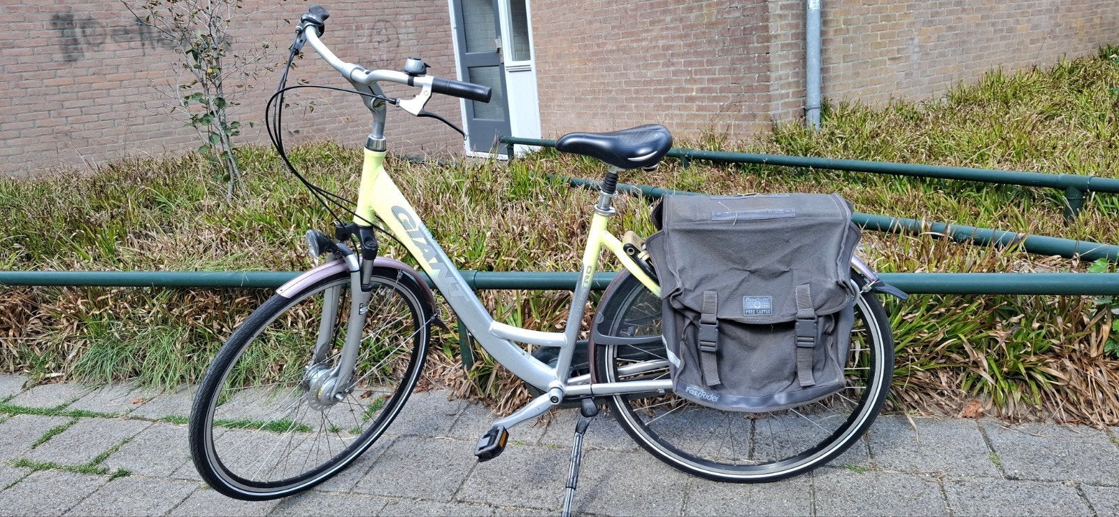 Giant Metro Damesfiets, Ophalen, Gebruikt, Versnellingen, Giant