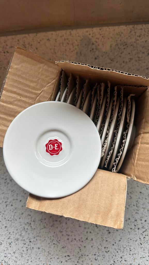Douwe Egbert Espresso kopjes, 12 stuks, Ophalen of Verzenden, Nieuw, Overige stijlen, Compleet servies