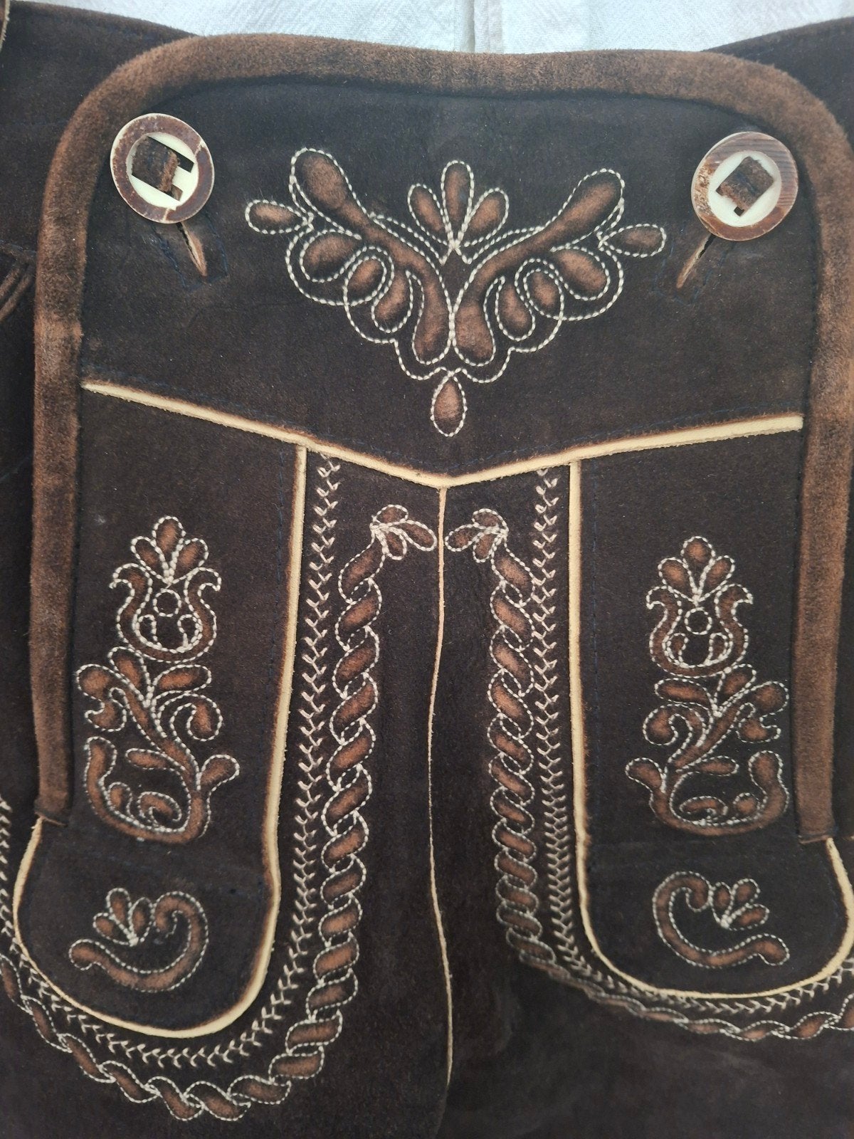 Traditionele Lederhose met Bretels - Stijlvol en Authentiek, Kleding | Heren, Ophalen of Verzenden, Zo goed als nieuw, Maddox country