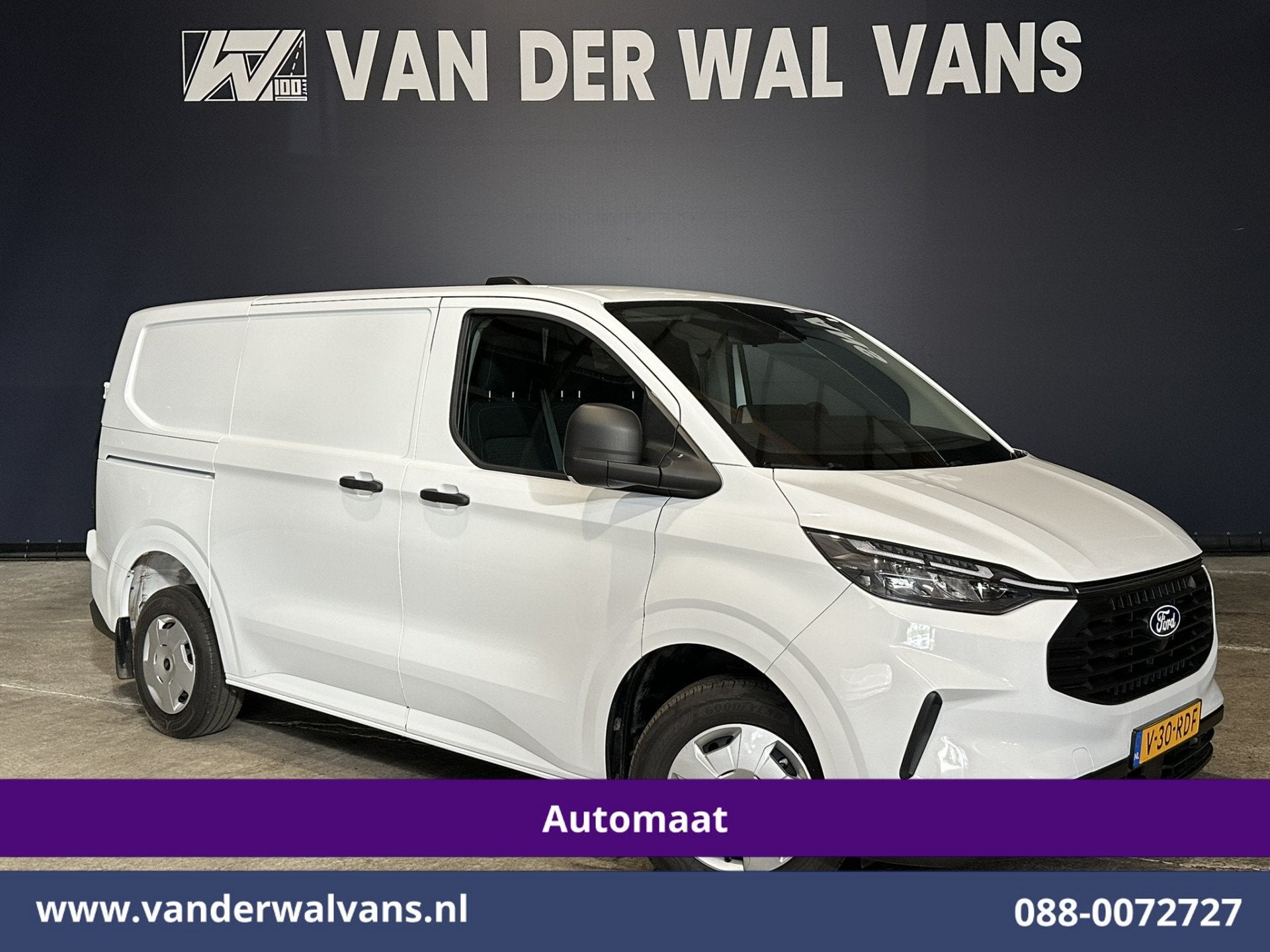 Ford Transit Custom 2.0 TDCI 136pk Automaat L1H1 Euro6 Airco, Auto's, Dealer onderhouden, 4 cilinders, Wit, Bedrijf