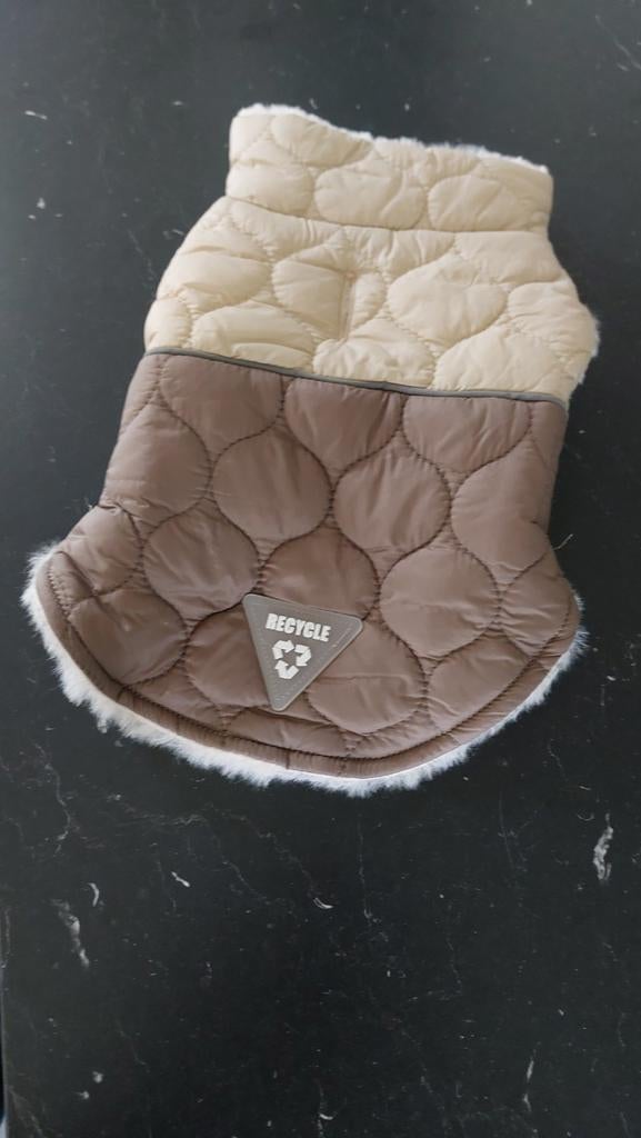 Hondenjasjes 3X  nieuw+ Hoodie 2x nieuw, Dieren en Toebehoren, Ophalen of Verzenden, Nieuw, Hondenjas