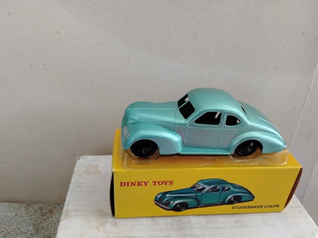 DINKY TOYS  ATLAS      STUDE BAKER COUPË  NO  24 O, Hobby en Vrije tijd, Modelauto's | 1:43, Ophalen of Verzenden, Zo goed als nieuw