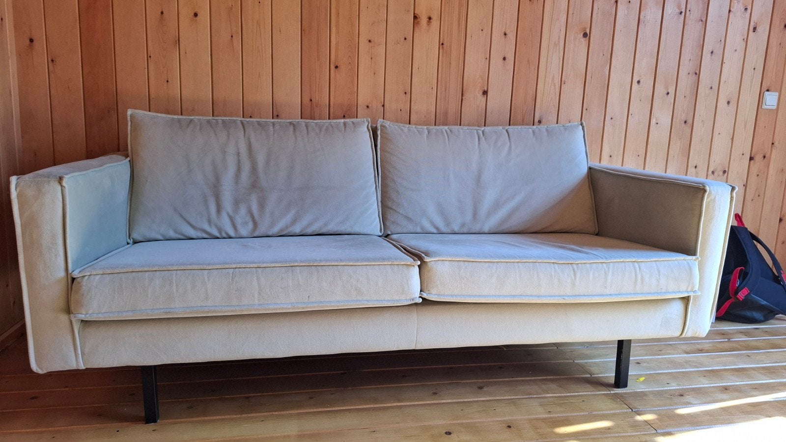 WOOOD Velvet bank 2,5-zits (pistache), Huis en Inrichting, Ophalen, 150 tot 200 cm, Tweepersoons, 75 tot 100 cm