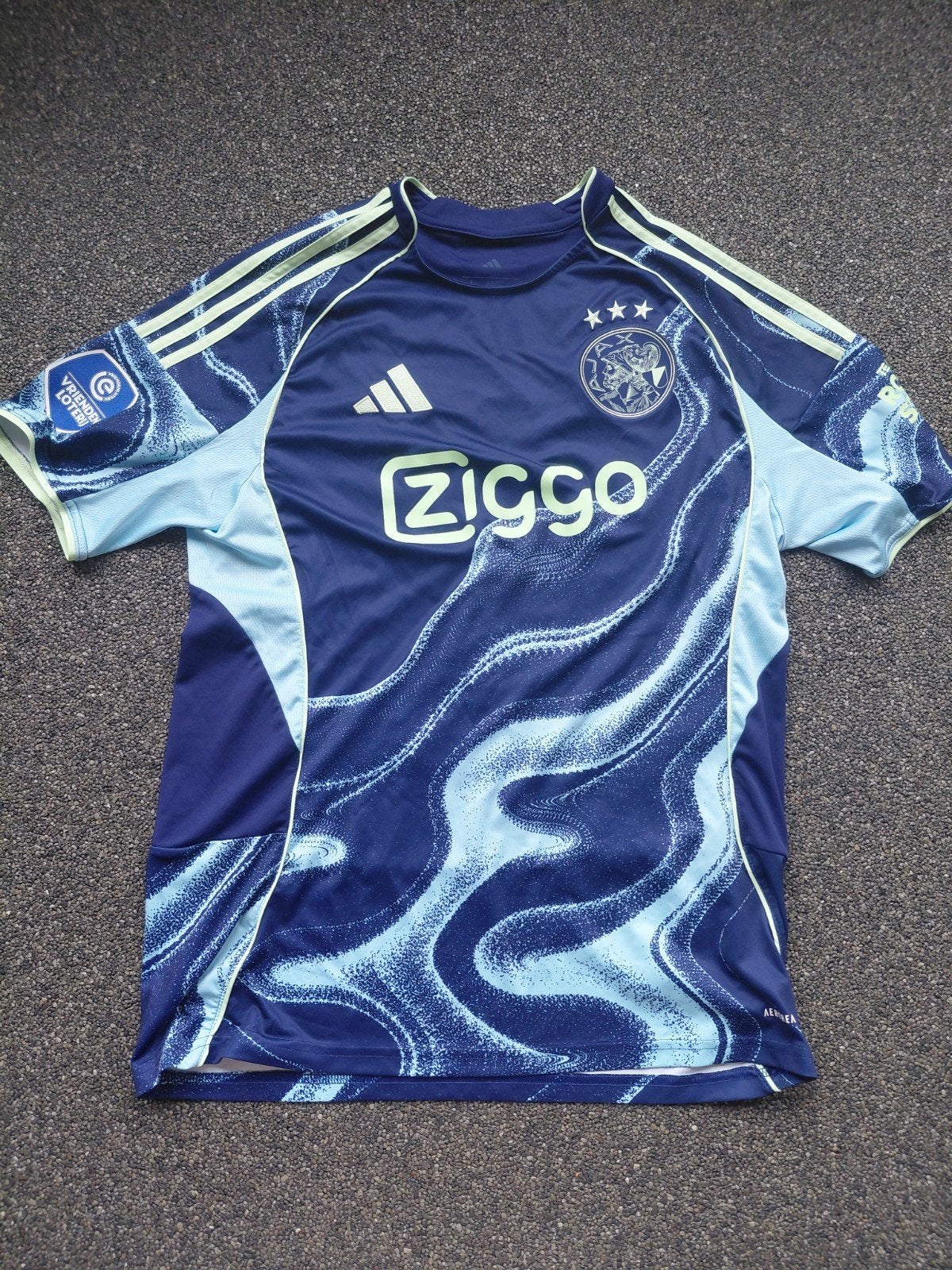 ajax Uitshirt 25/26 maat L raul moro, Ophalen of Verzenden, Nieuw, Shirt