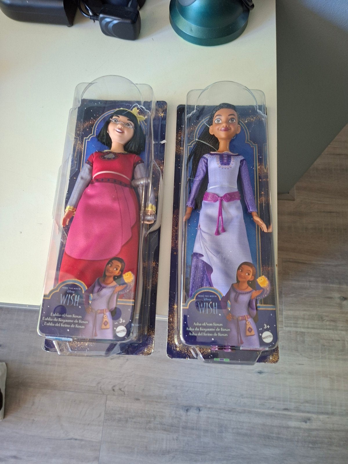 2 nieuwe  wish Barbies, Ophalen of Verzenden, Mickey Mouse, Nieuw