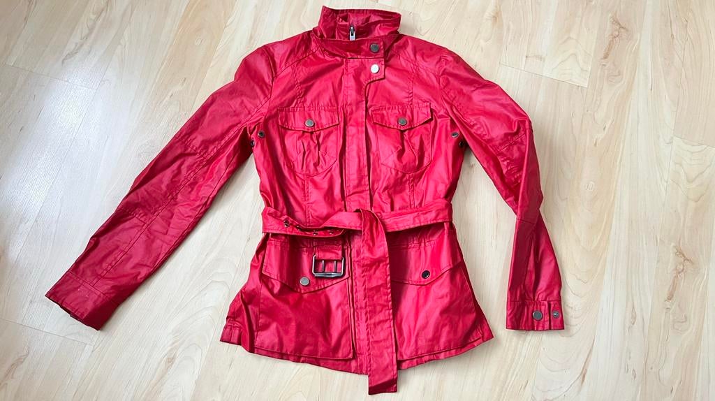 Zara Woman kort regenjasje, rood, maat S, Ophalen, Zo goed als nieuw, Maat 36 (S), Rood