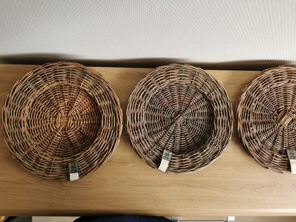 22 .. 3 rotan Riviera Maison borden, Huis en Inrichting, Ophalen of Verzenden, Zo goed als nieuw