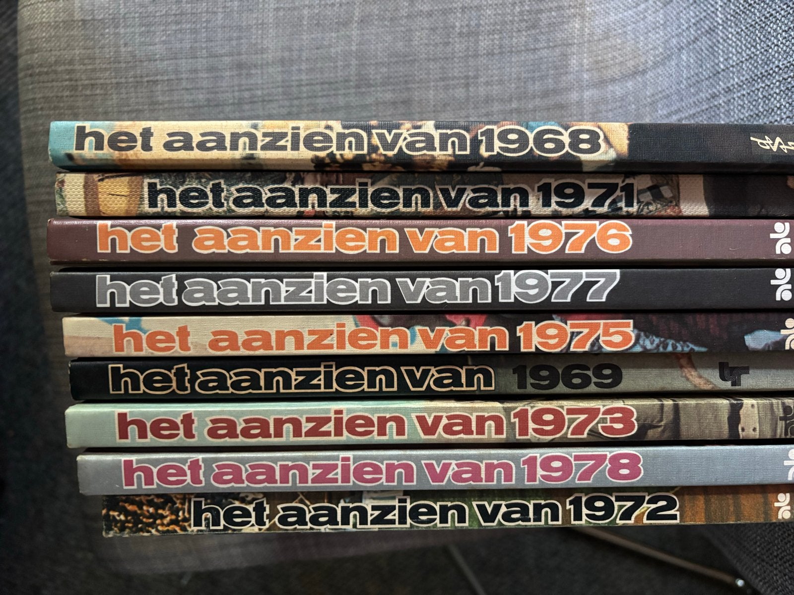 Het Aanzien van 1968-1978 - Complete serie, Ophalen of Verzenden, Gelezen, Overige typen