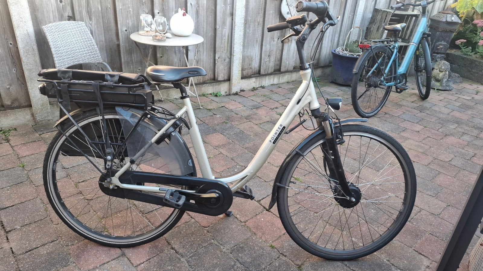 Pointer Edenta E-bike - damesfiets 28 inch frame 51 cm, Gebruikt, 51 tot 55 cm, 30 tot 50 km per accu, Ophalen