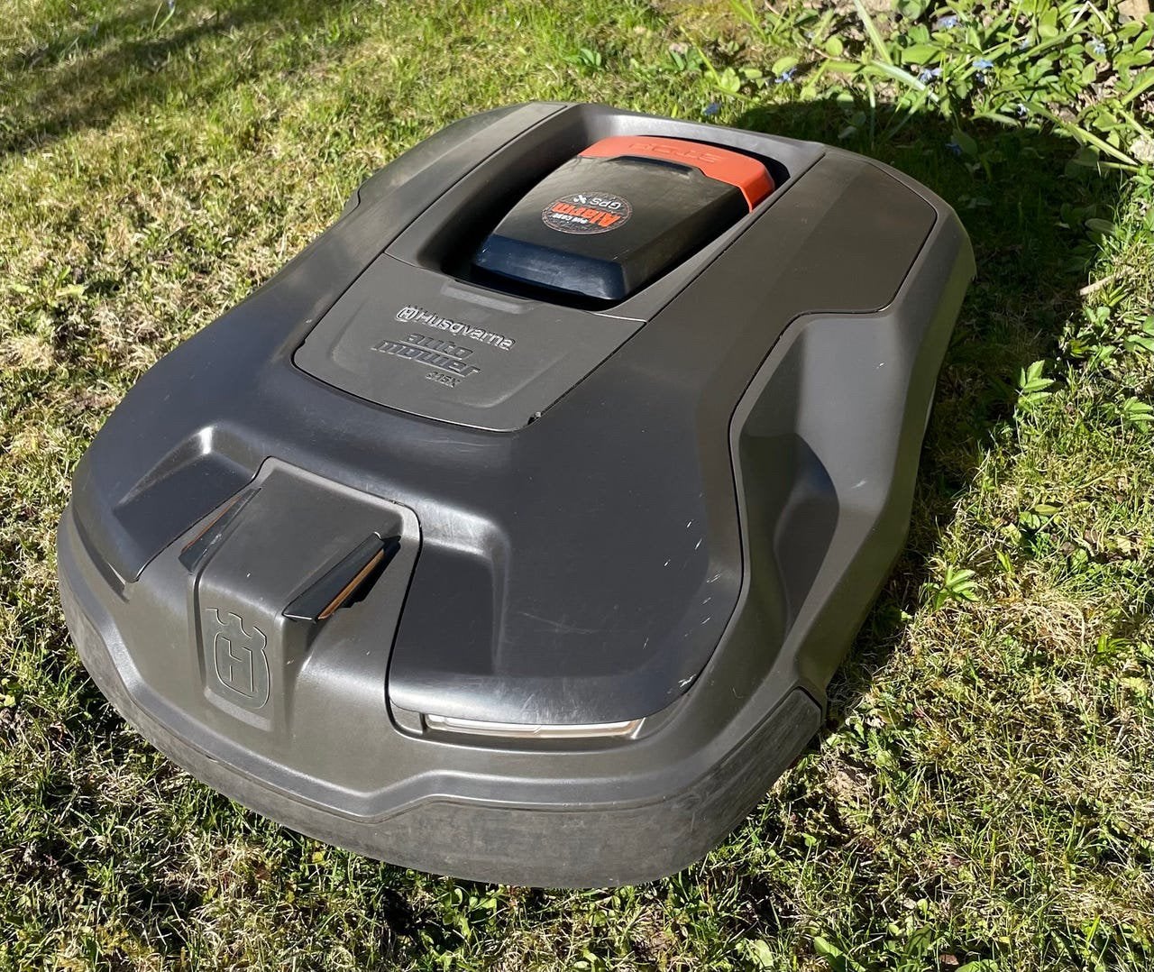 Husqvarna 315X Automower met connect module en koplampen, Ophalen of Verzenden, Zo goed als nieuw