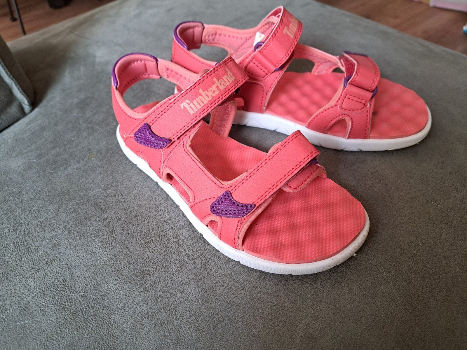 Timberland sandalen maat 35. Zo goed als nieuw., Ophalen of Verzenden, Zo goed als nieuw, Meisje, Overige typen