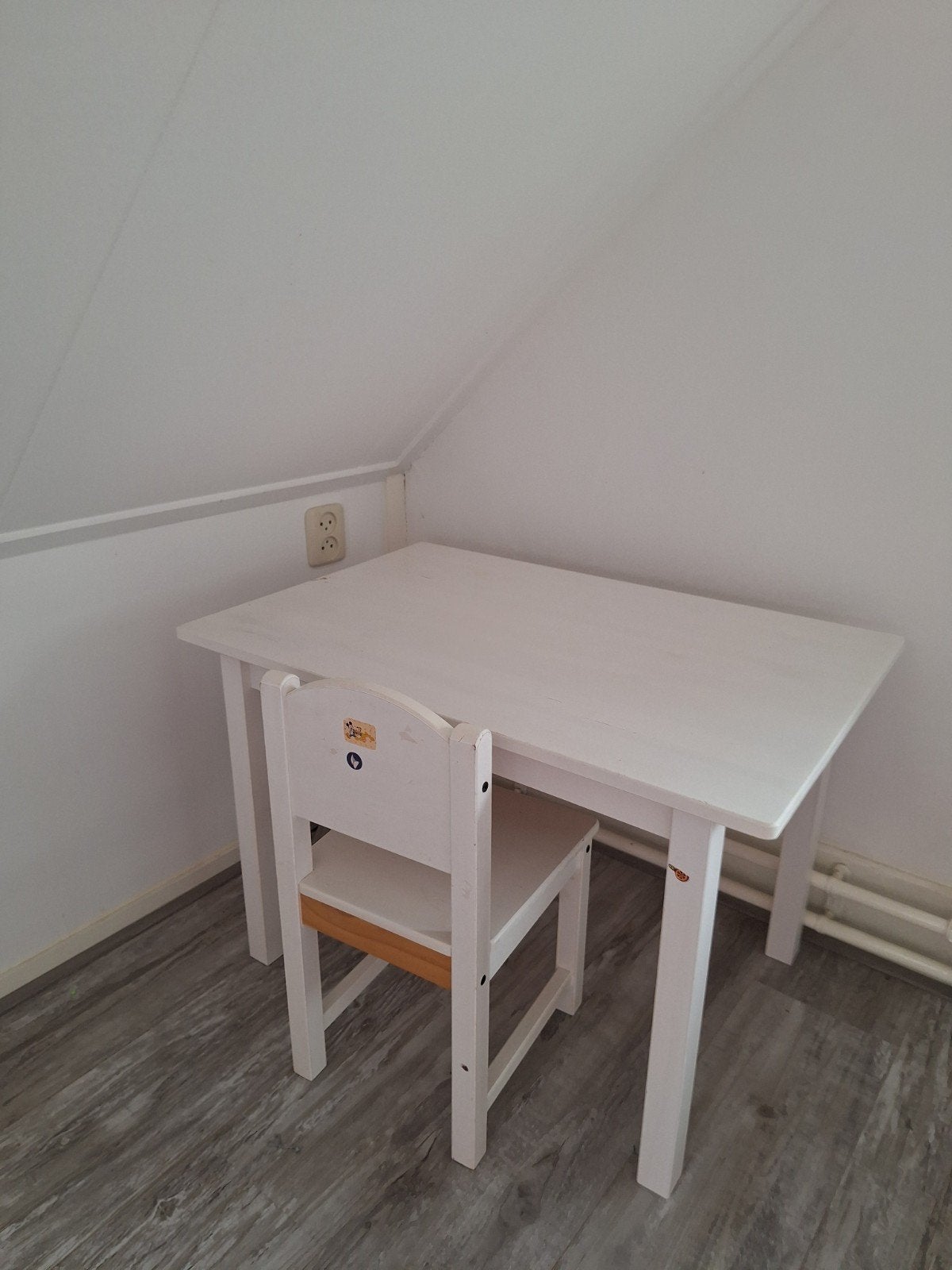 2x kinder bureau met stoel, Kinderen en Baby's, Kinderkamer | Tafels en Stoelen, Ophalen of Verzenden, Gebruikt, Tafel(s) en Stoel(en)