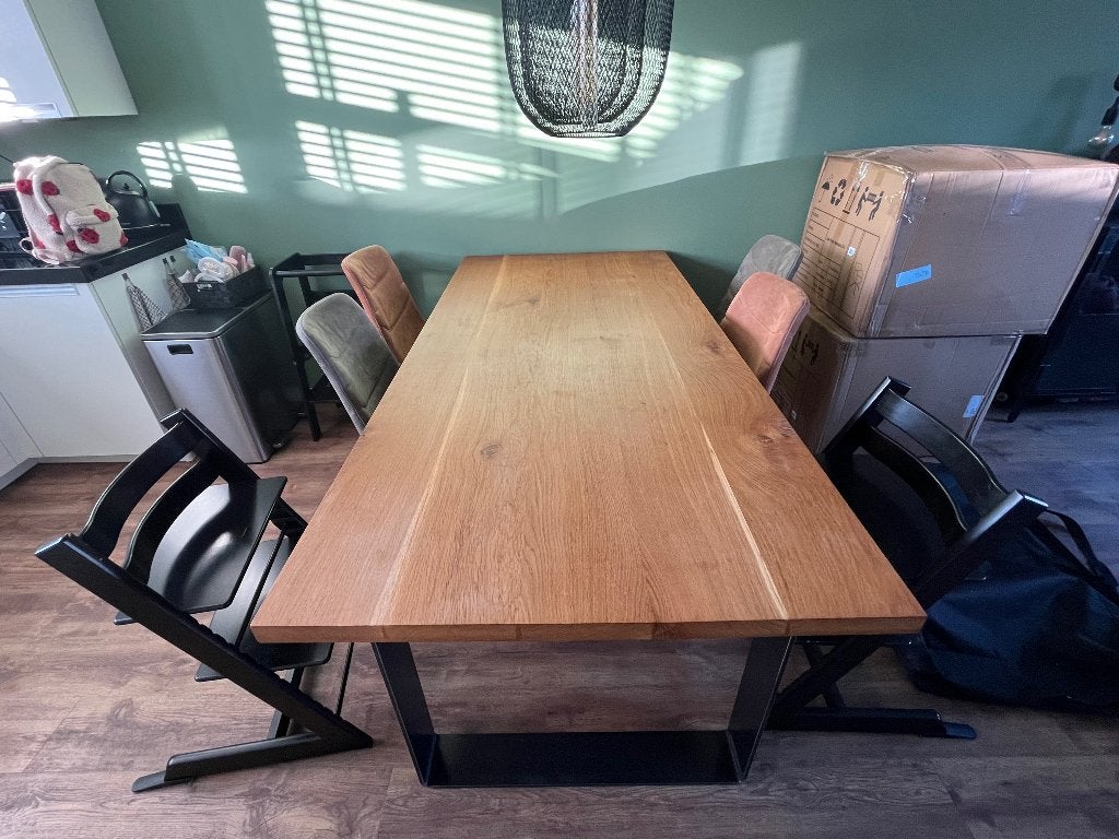 Eettafel ( massief eiken ), Ophalen, Gebruikt, Eikenhout, 200 cm of meer
