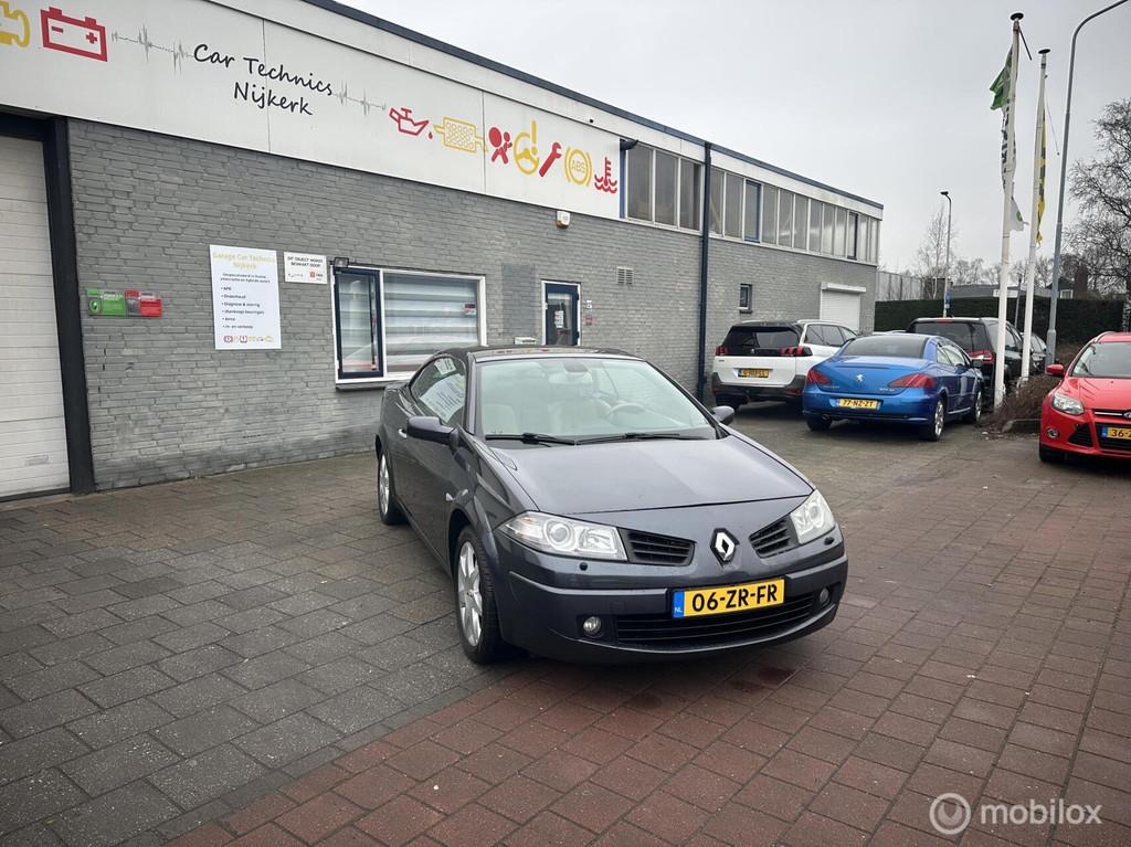 Renault Mégane Coupé-Cabriolet 1.6-16V Tech Line, Voorwielaandrijving, Gebruikt, 1295 kg, 4 cilinders