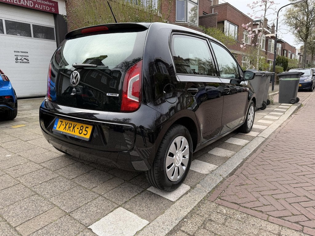 Volkswagen Up! 1.0 move up! BlueMotion Navigatie, Voorwielaandrijving, Euro 5, Stof, Gebruikt