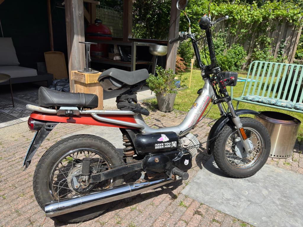 Tomos Packr blauw - rijdt 50 km/u + gereedschap / onderdelen, Fietsen en Brommers, Brommers | Tomos, Ophalen, Gebruikt, Maximaal 45 km/u