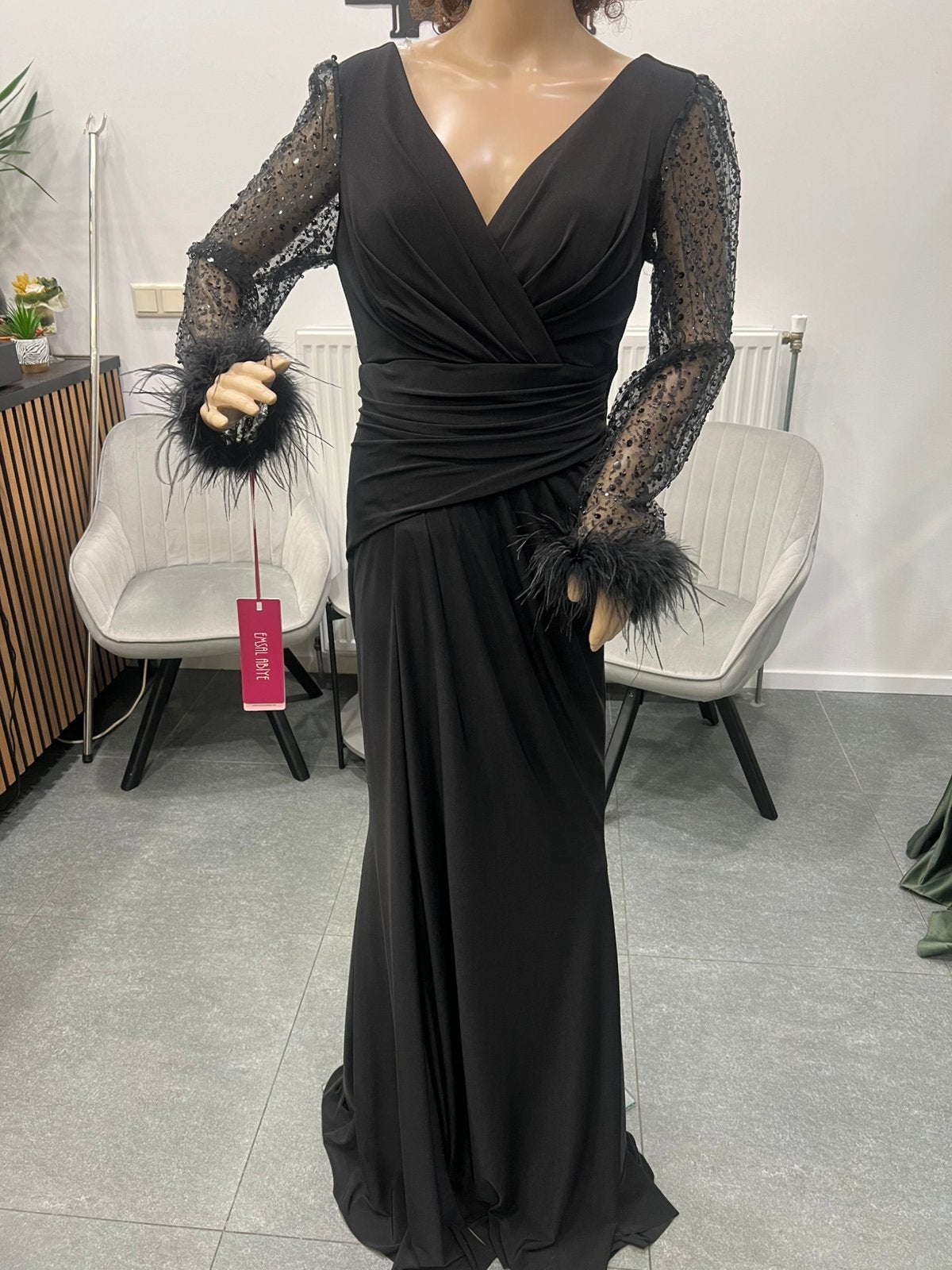 Zwarte gala jurk, Kleding | Dames, Gelegenheidskleding, Zo goed als nieuw, Galajurk, Maat 38/40 (M), Zwart, Ophalen of Verzenden