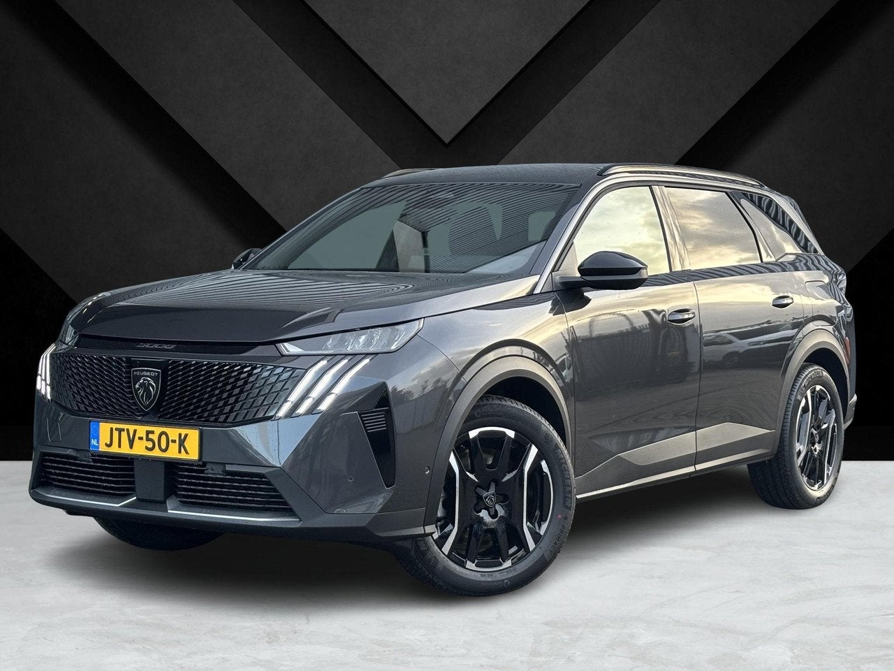 Peugeot 5008 Allure 1.6 HYbrid PHEV 225pk e-DCS7 | PANORAMIC, Automaat, Gebruikt, 4 cilinders, 7 stoelen
