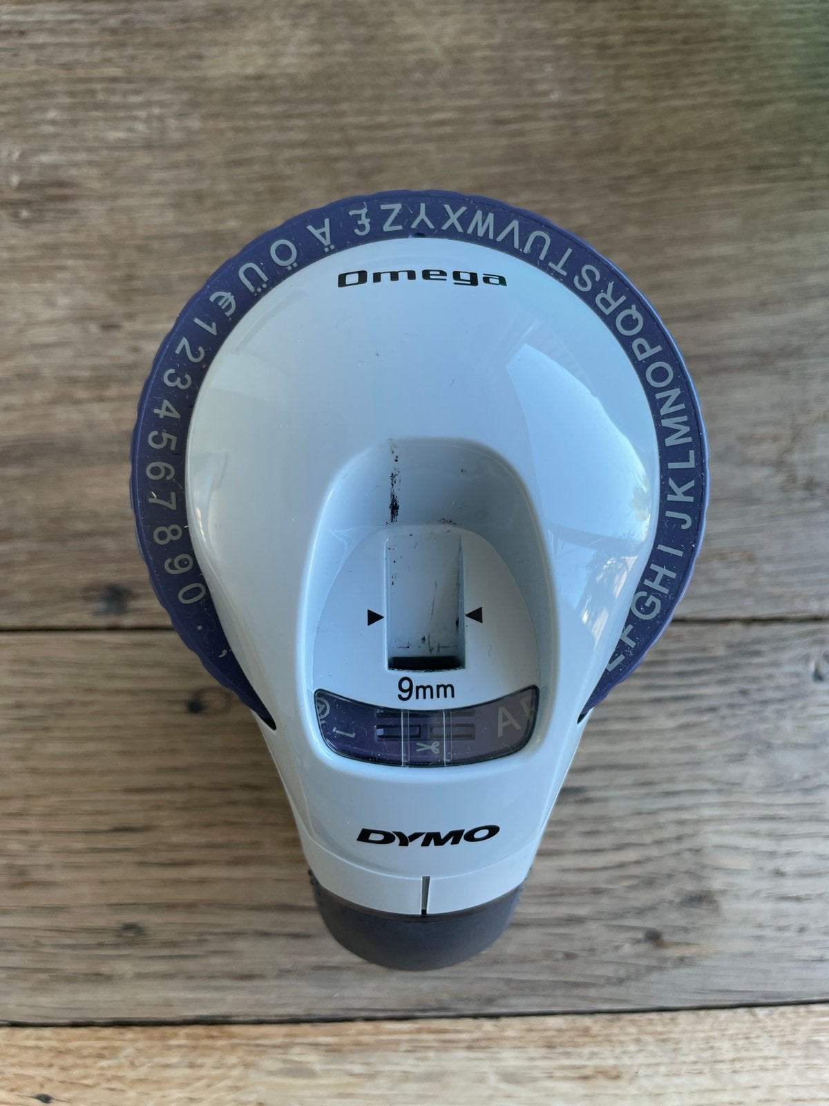 Dymo Omega lettertang, Ophalen of Verzenden, Zo goed als nieuw