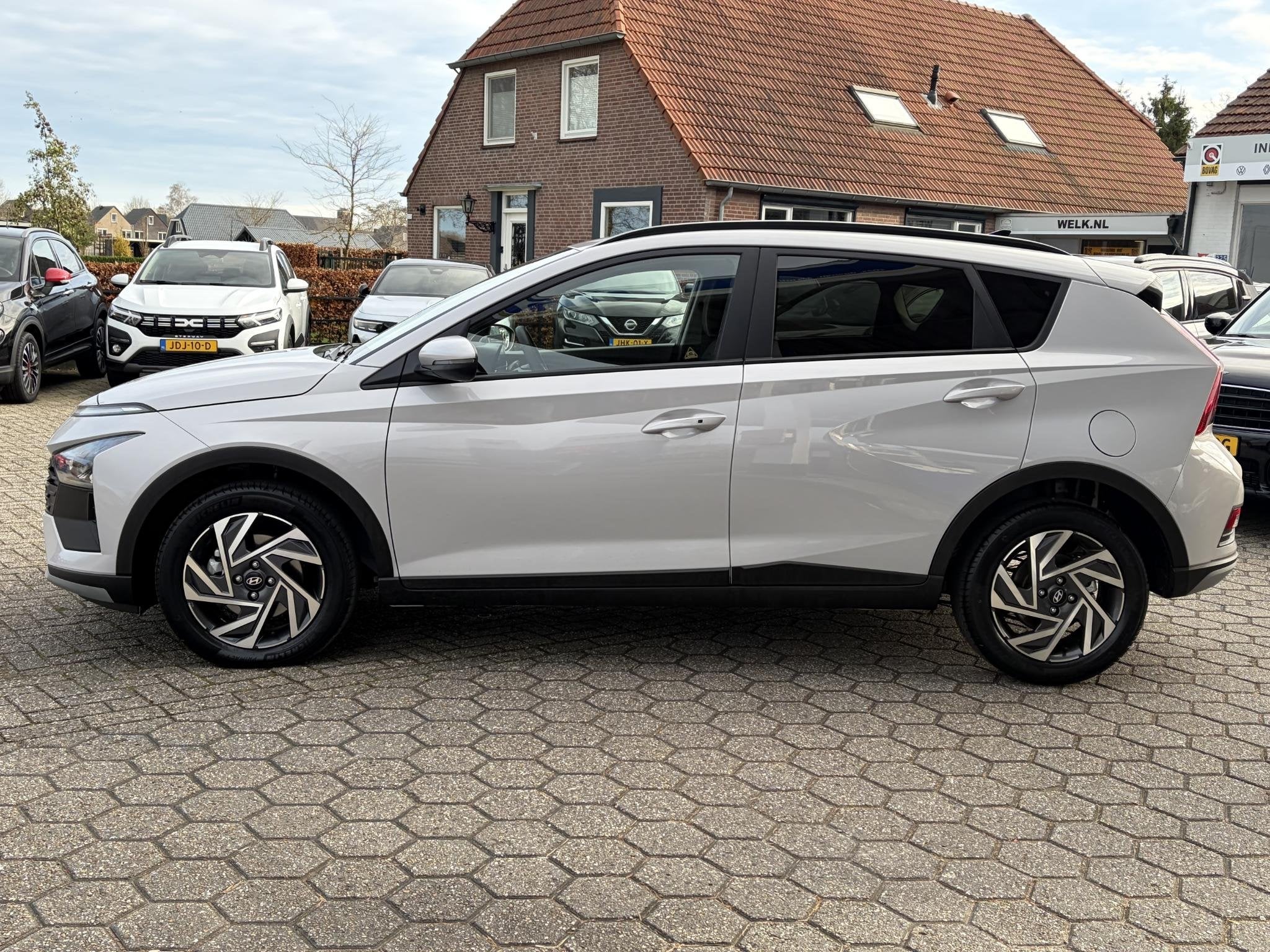 Hyundai Bayon 1.0 T-GDI AUTOMAAT | NAVI | CAMERA | BOVAG !, Auto's, 12 maanden, Gebruikt, Euro 6, Bedrijf