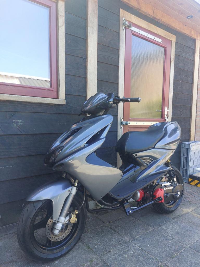 Yamaha aerox 88cc, Fietsen en Brommers, Scooters | Yamaha, Ophalen, Tweetakt, Gebruikt, Aerox