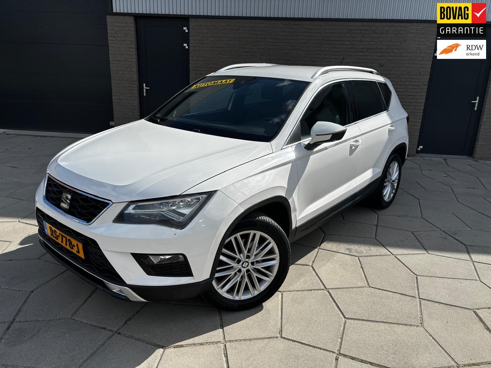 Seat Ateca 1.4 EcoTSI Xcellence AUTOM.| LED|DAKrails |Alcant, Auto's, Dealer onderhouden, 4 cilinders, 150 pk, Wit